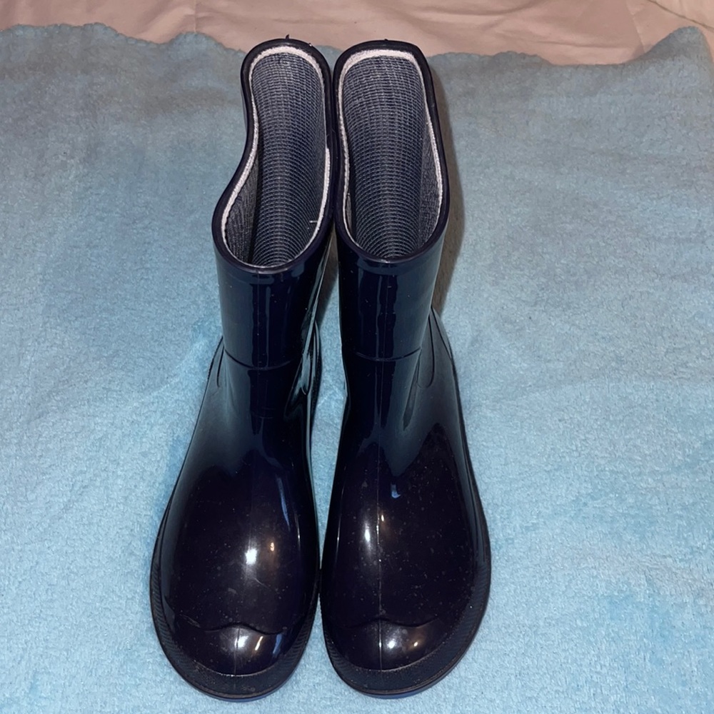 Boys Navy Blue Rain Boots